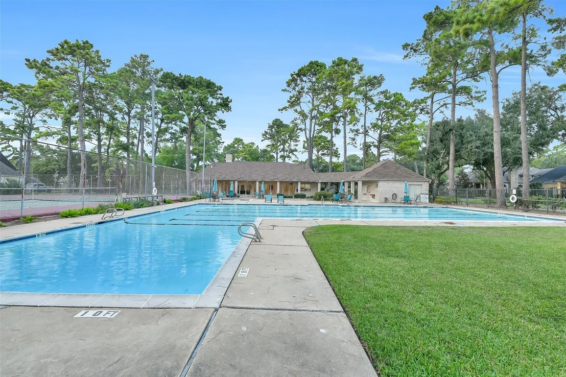 Photo of 3823 Elmcrest Drive