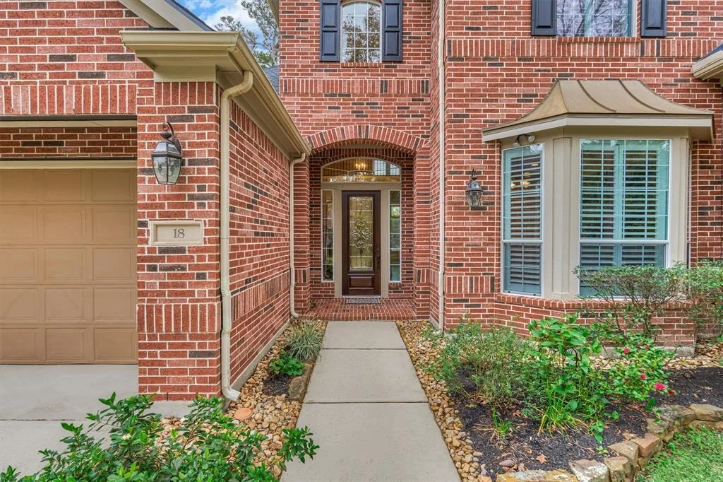 Photo of 18 N Fair Manor Circle