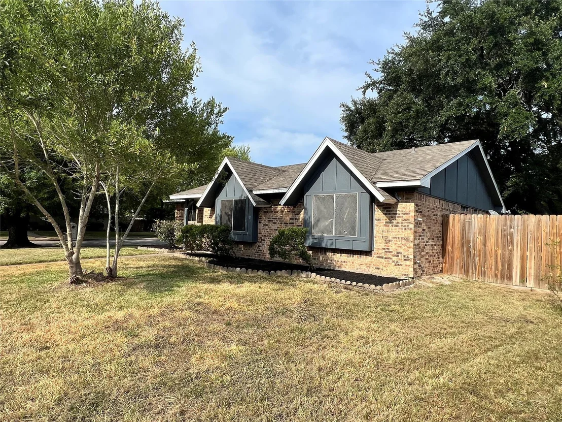 Photo of 10358 Misty River Drive