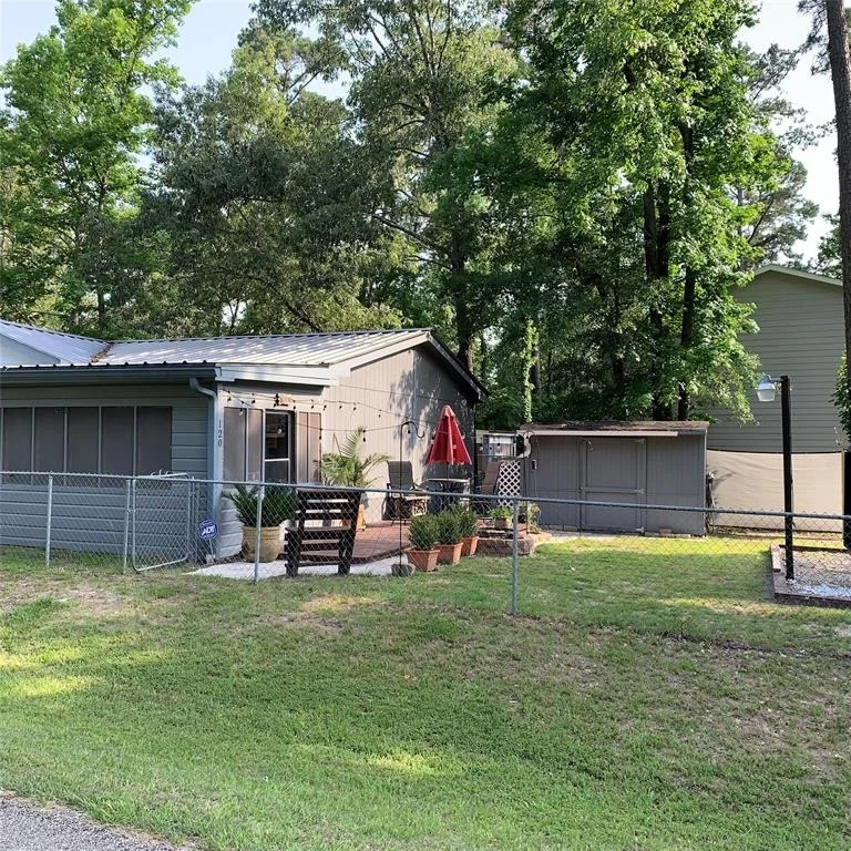 Photo of 120 Peach Tree