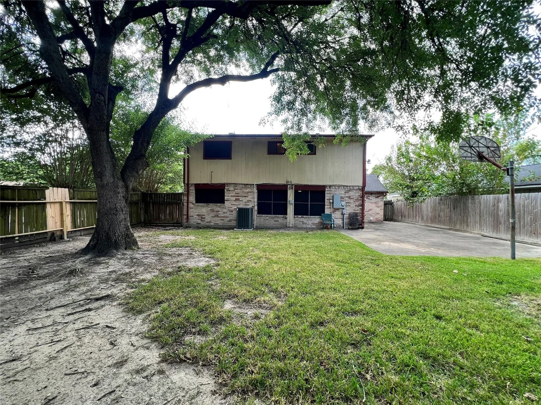 Photo of 2075 Delphi Lane
