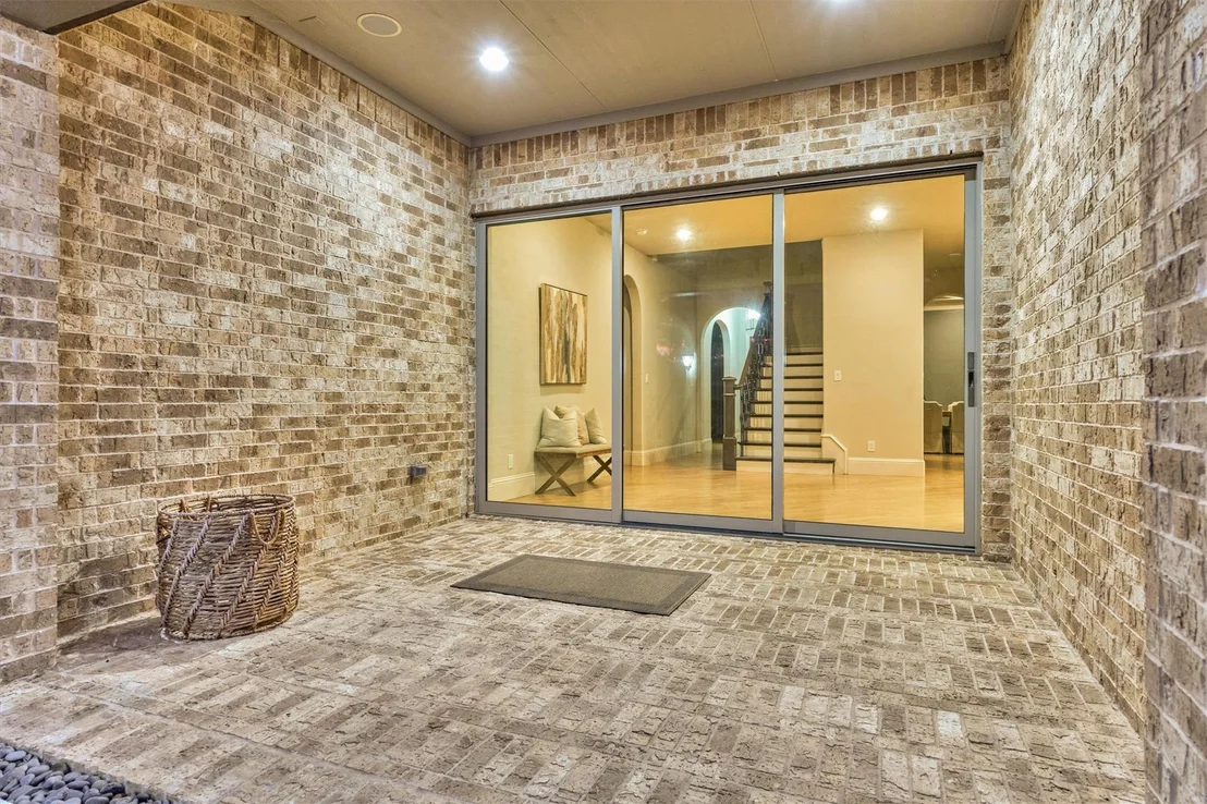 Photo of 6 Canopy Green Drive