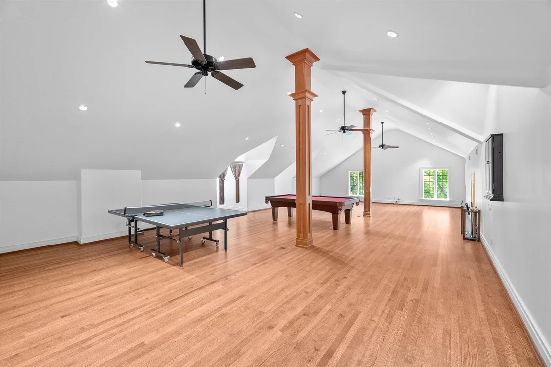 Photo of 1802 Forest Gate Circle