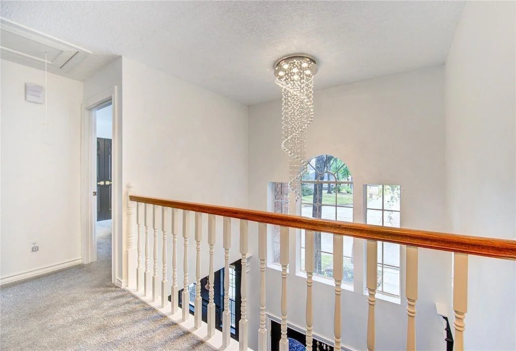 Photo of 16250 Morningbrook Drive