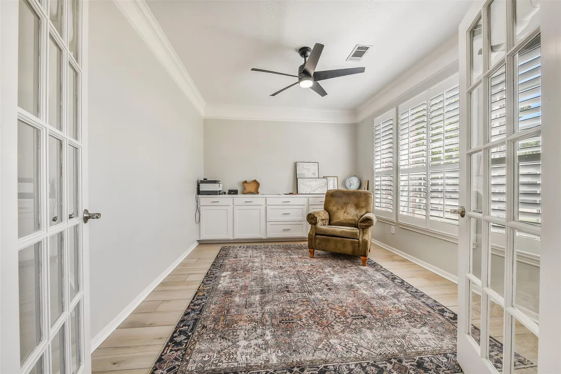 Photo of 2864 Everett Drive