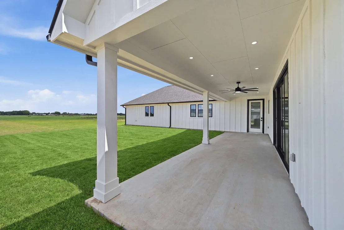 Photo of 11908 Roesler