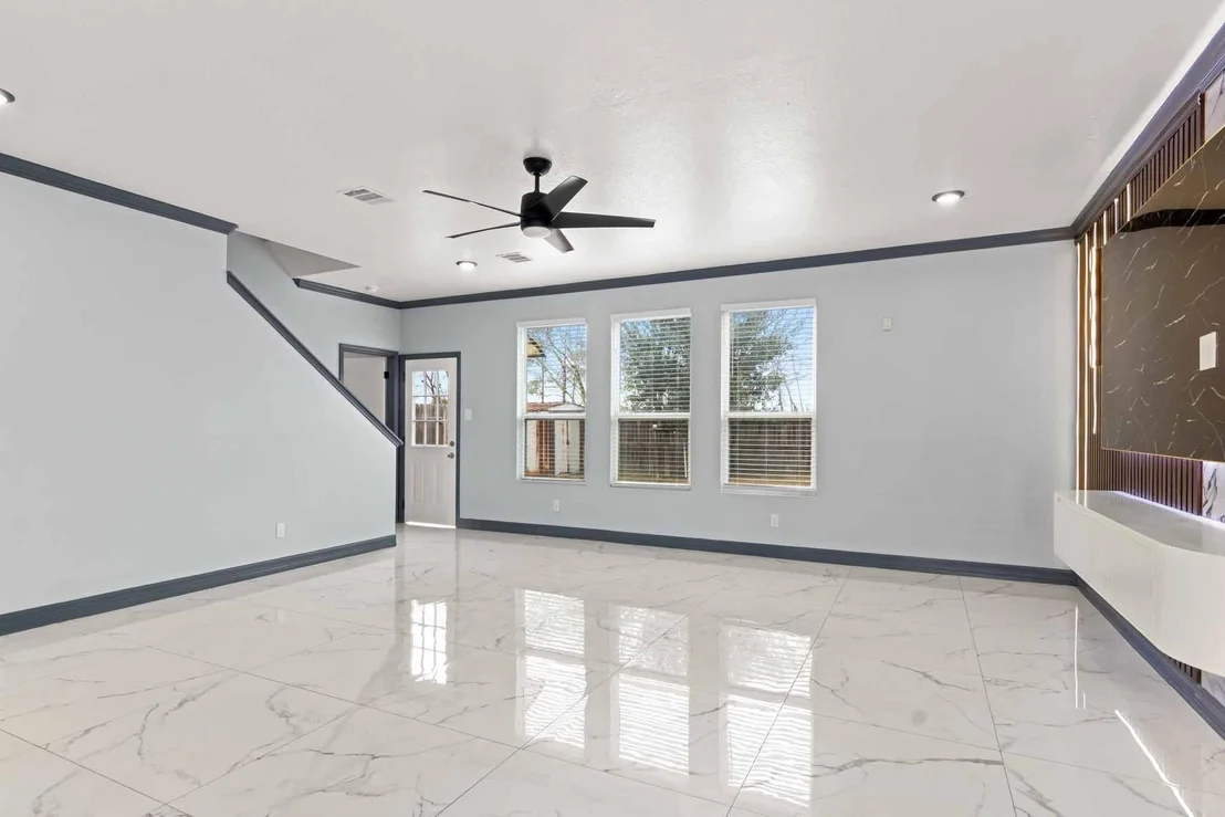 Photo of 9519 Arbury Lane