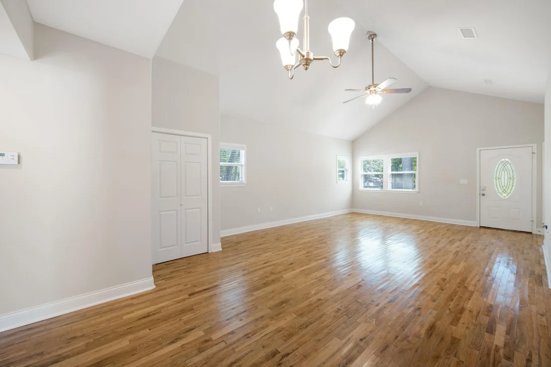 Photo of 10048 Crescent Drive