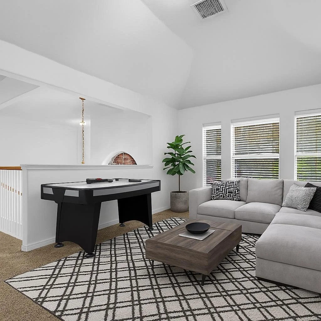 Photo of 902 Arbor Pine