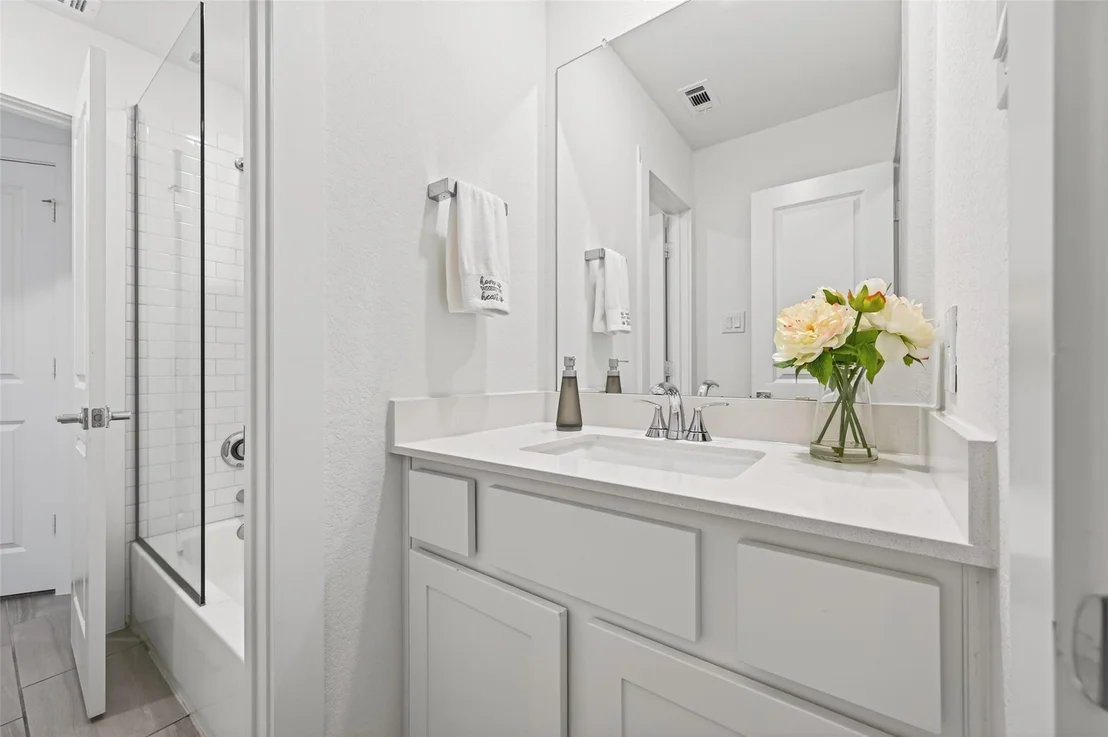 Photo of 2318 Precision Lane