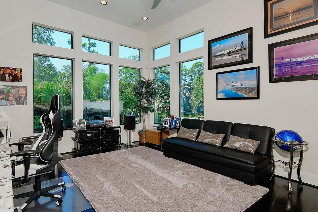 Photo of 26240 Mcdonald Road