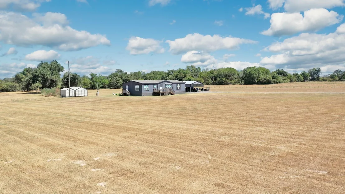 Photo of 8938 Old Highway Road