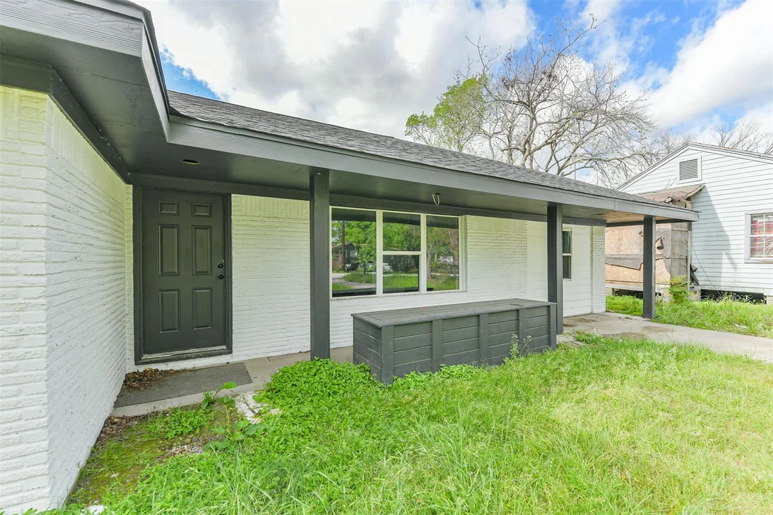 Photo of 209 Leago Street