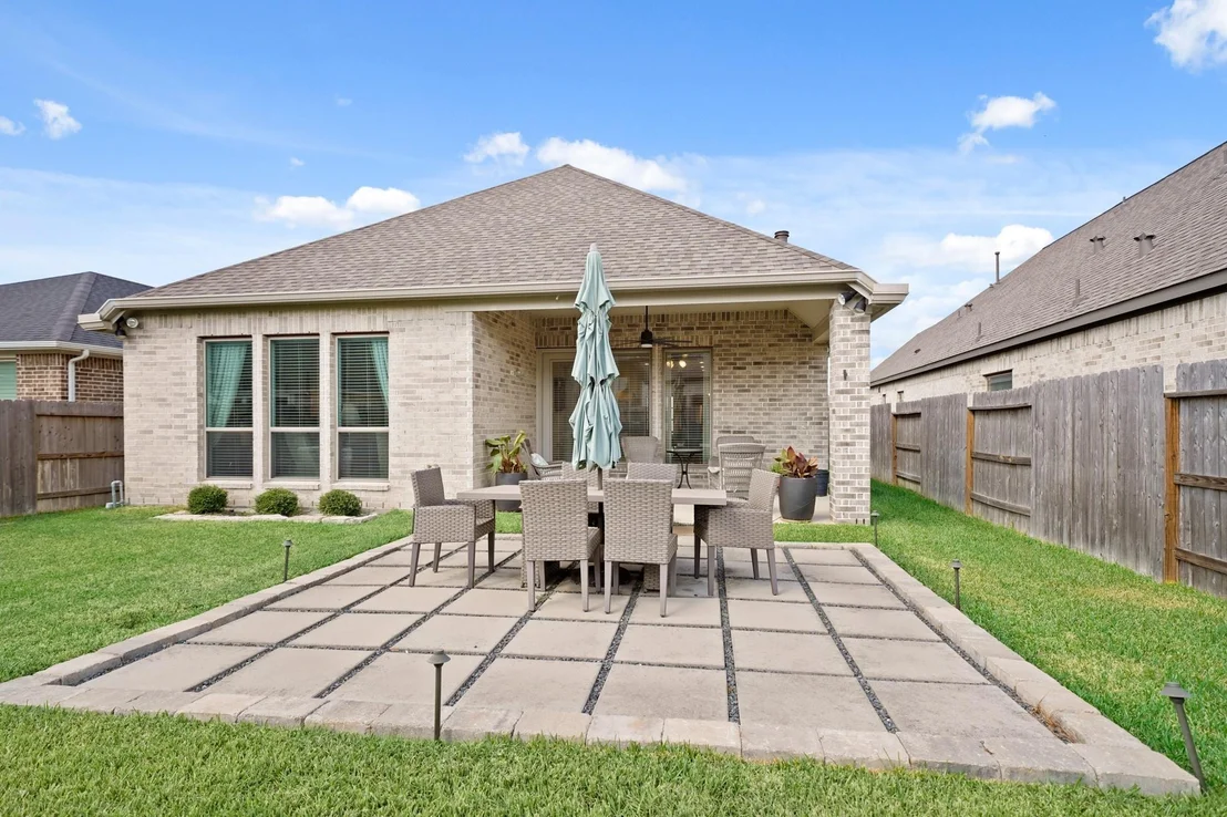 Photo of 19403 Hillside Pasture Lane