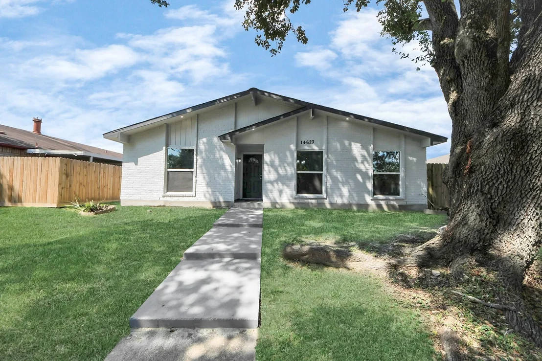 Photo of 14623 Lorne Drive