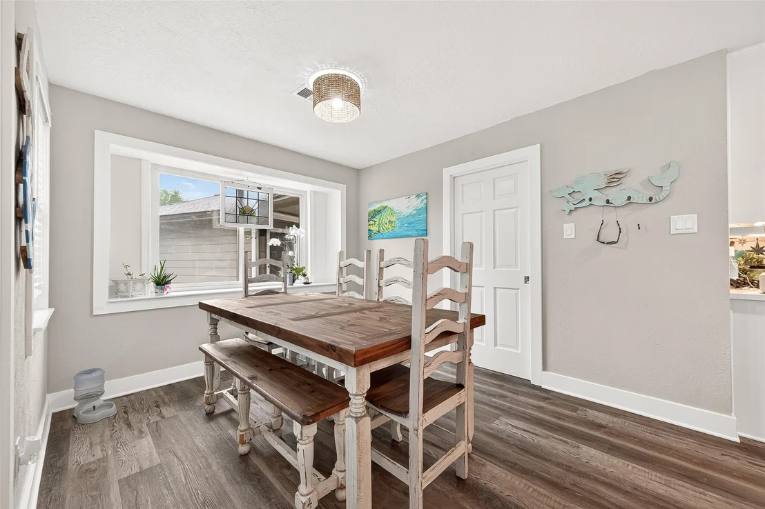 Photo of 37 Windsor Drive