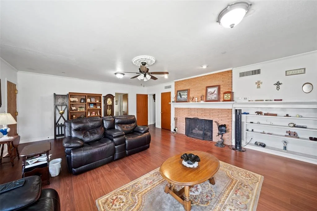 Photo of 102 Conroe Drive