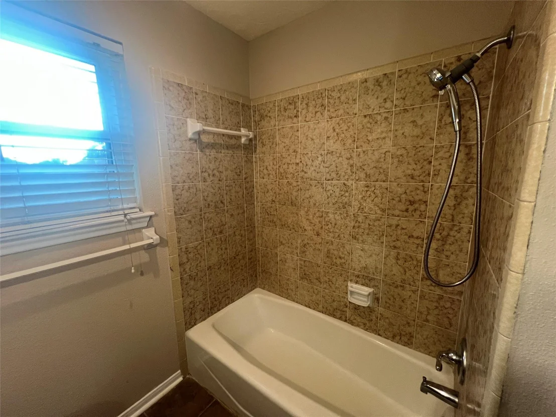 Photo of 6922 Addicks Clodine Road