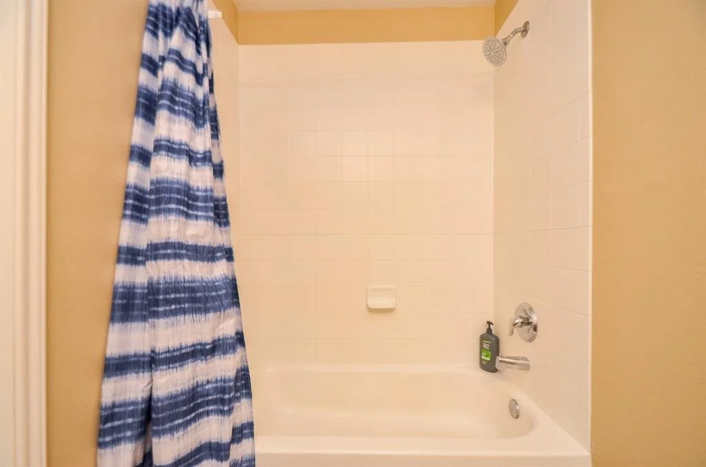 Photo of 23922 Clipper Hill Lane