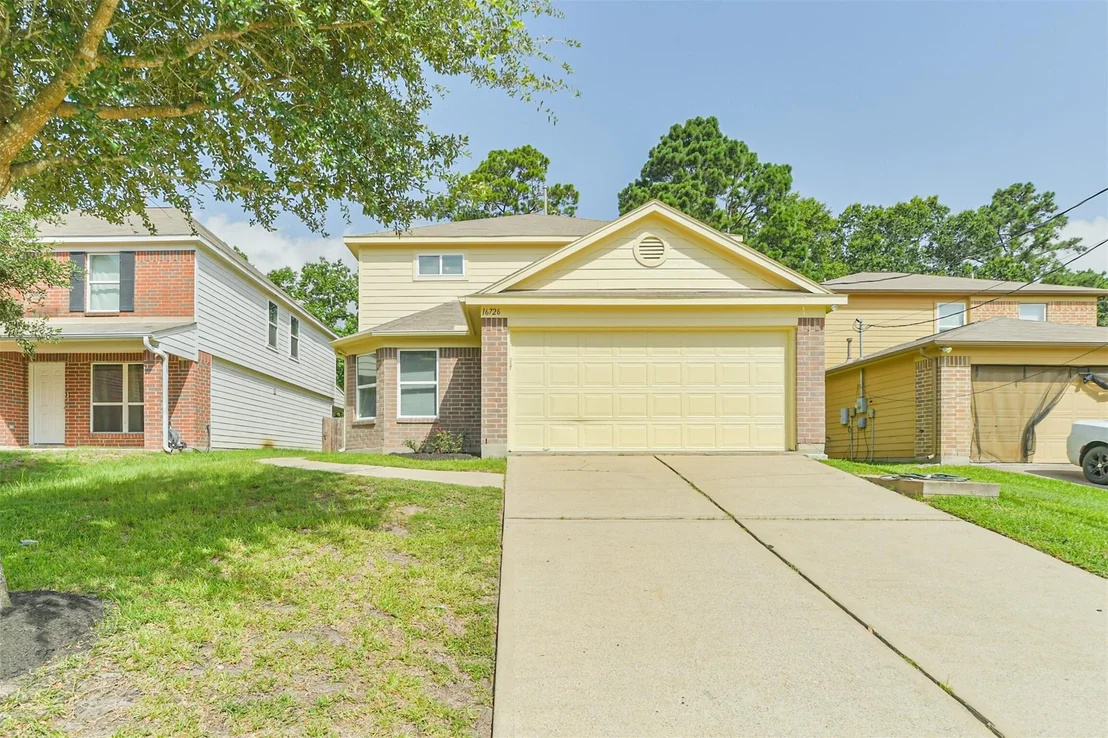 Photo of 16726 Warbler Drive