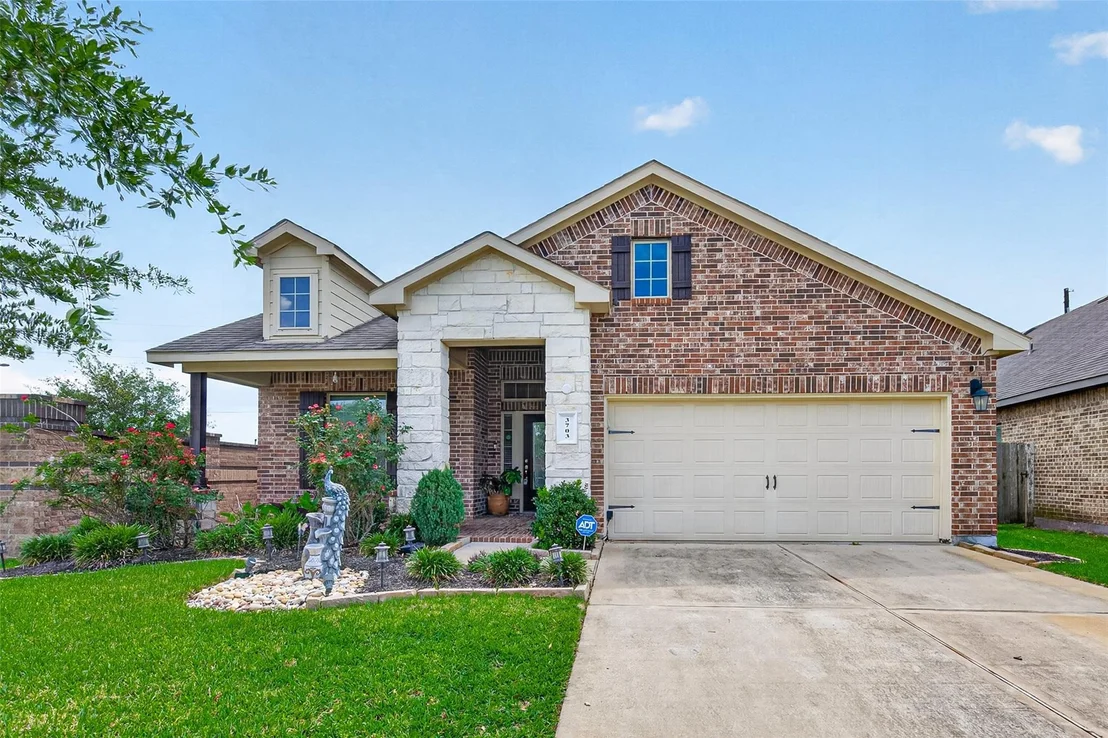 Photo of 3703 Daintree Park Drive