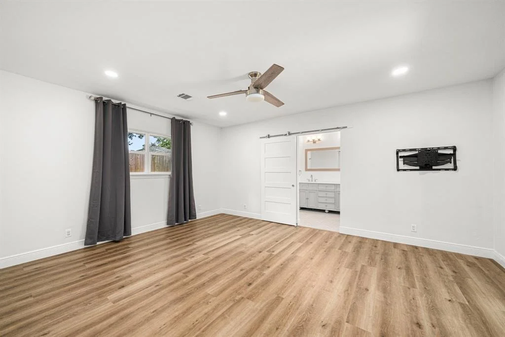 Photo of 1427 Oak Stream Drive