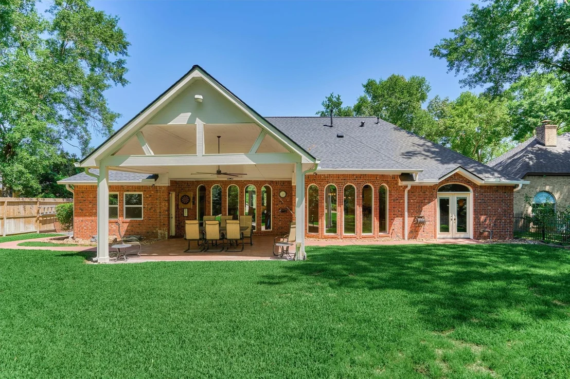 Photo of 150 Lake View Circle