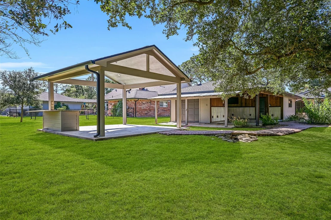 Photo of 921 Falling Leaf Drive