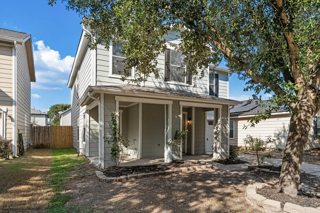Photo of 11422 Log Cabin Lane