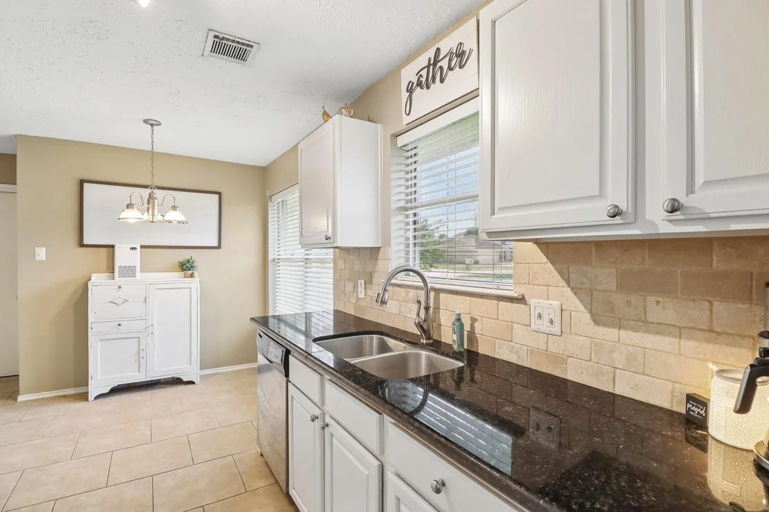 Photo of 1505 Roosevelt Drive