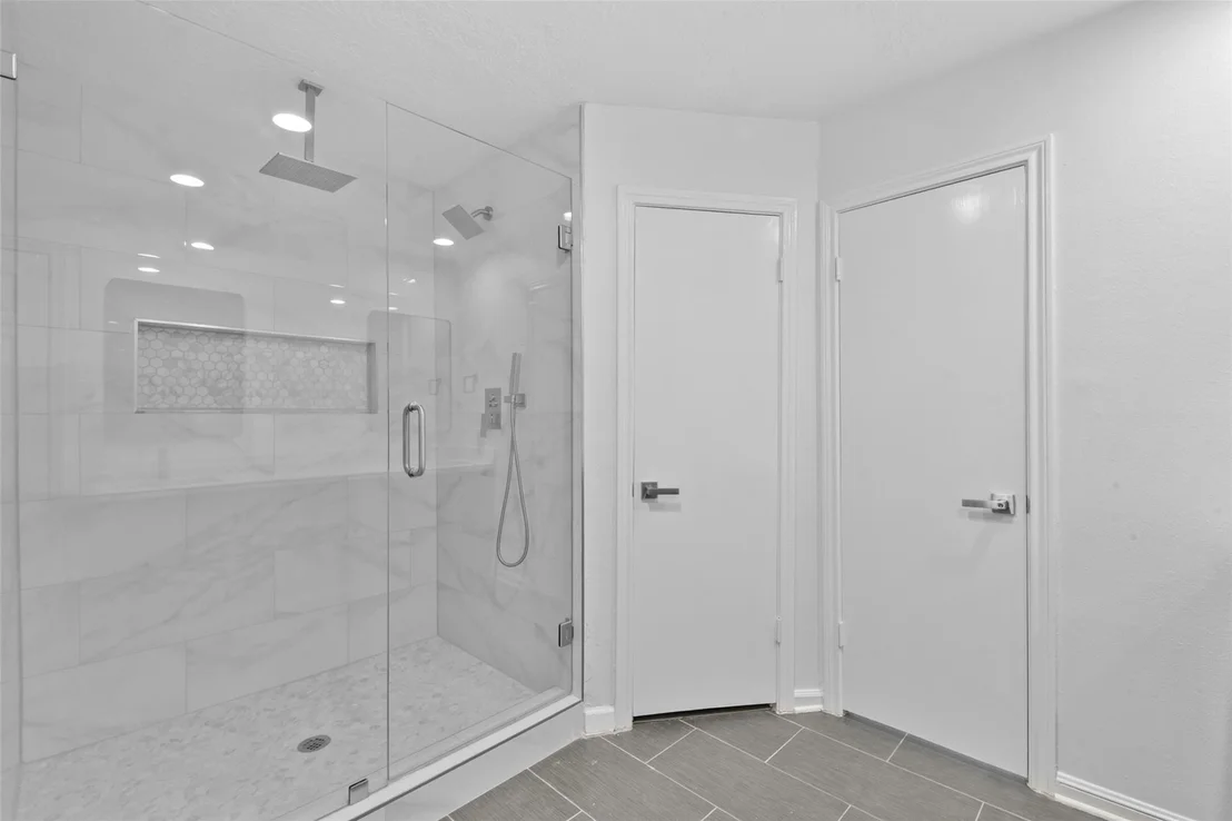 Photo of 3834 Gladeridge Drive