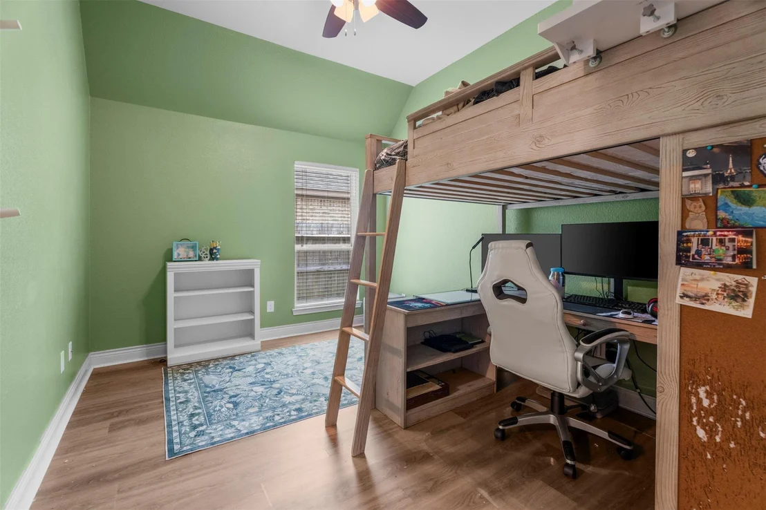 Photo of 27938 Emory Cove Drive