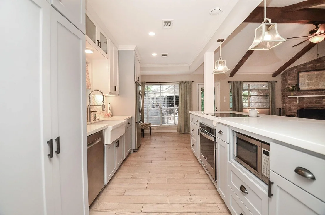 Photo of 9718 Springmont Drive