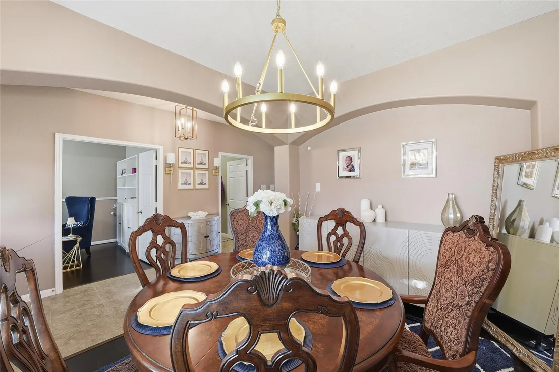 Photo of 15402 Hazen Point Drive