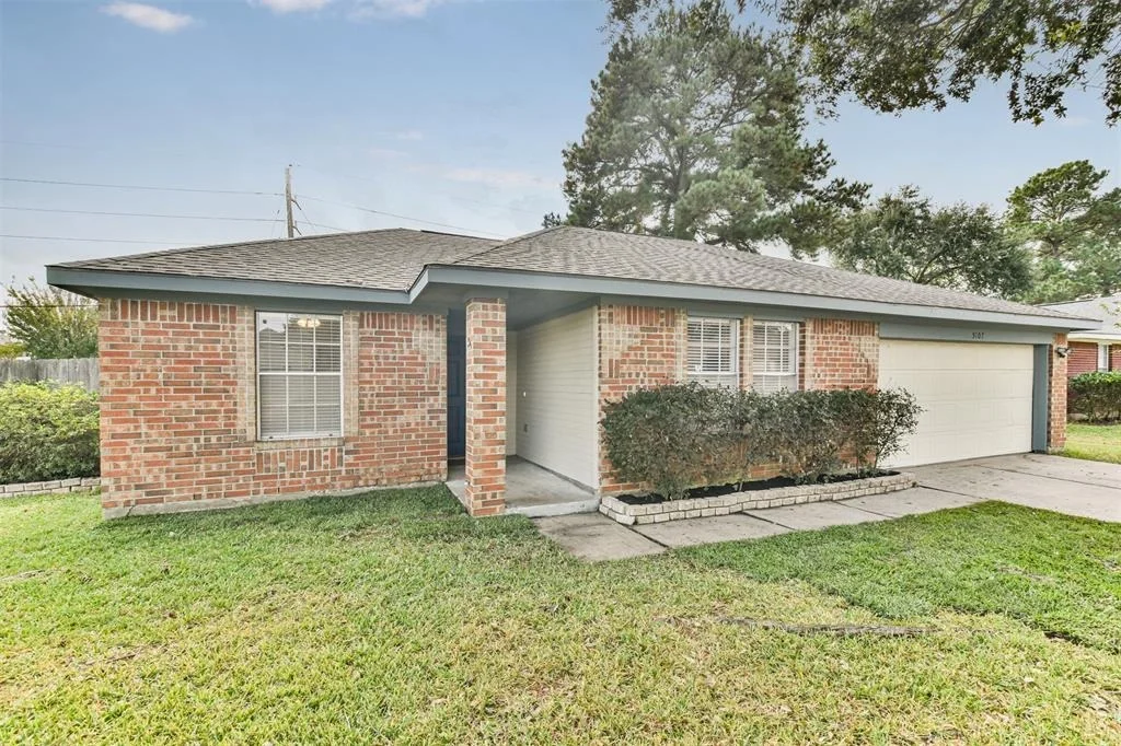 Photo of 5107 Roserock Lane
