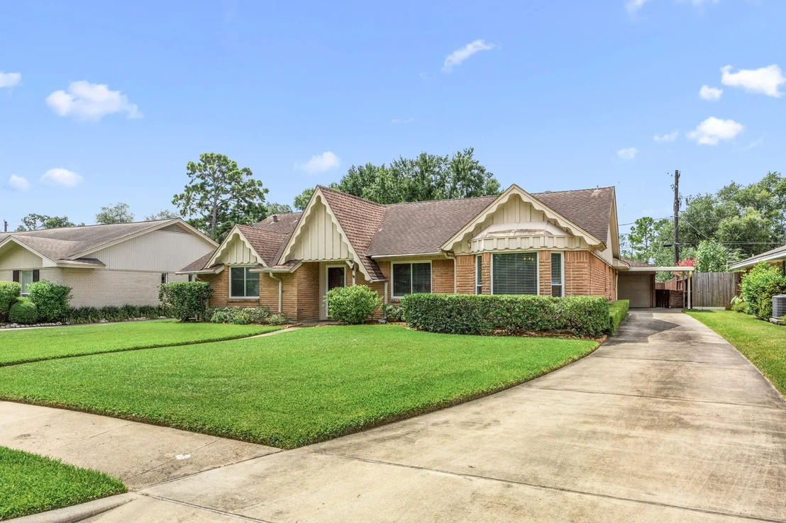 Photo of 1714 Droxford Drive