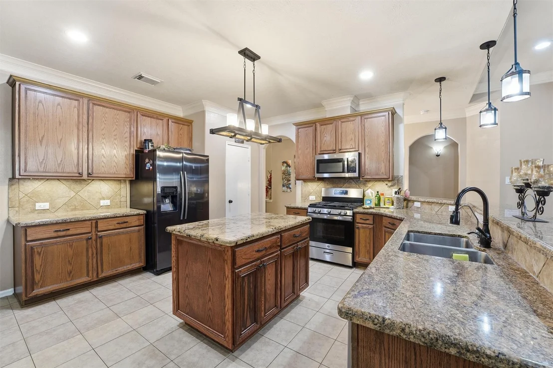 Photo of 25442 Lockspur Drive