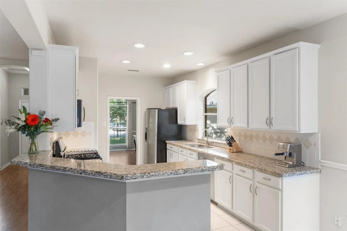 Photo of 18 Hidden Meadow Drive