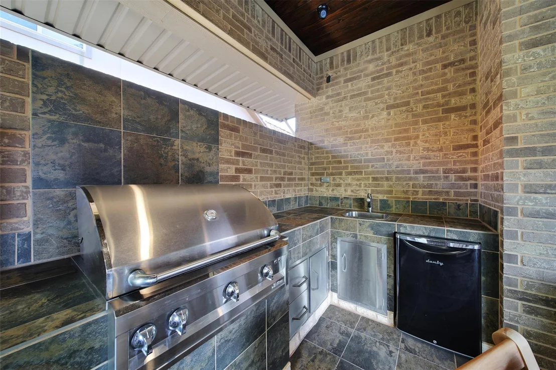 Photo of 15614 Lake Iris Drive