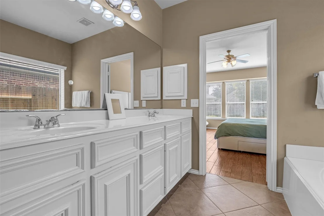 Photo of 2807 Arbor Brook Lane
