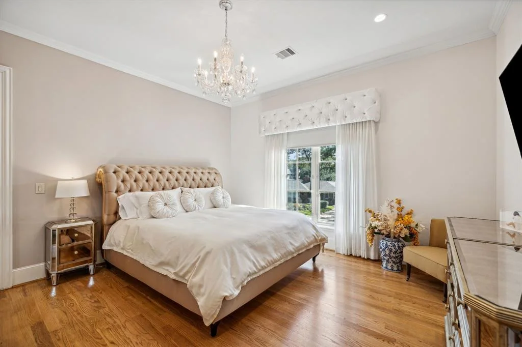 Photo of 5642 Terwilliger Way
