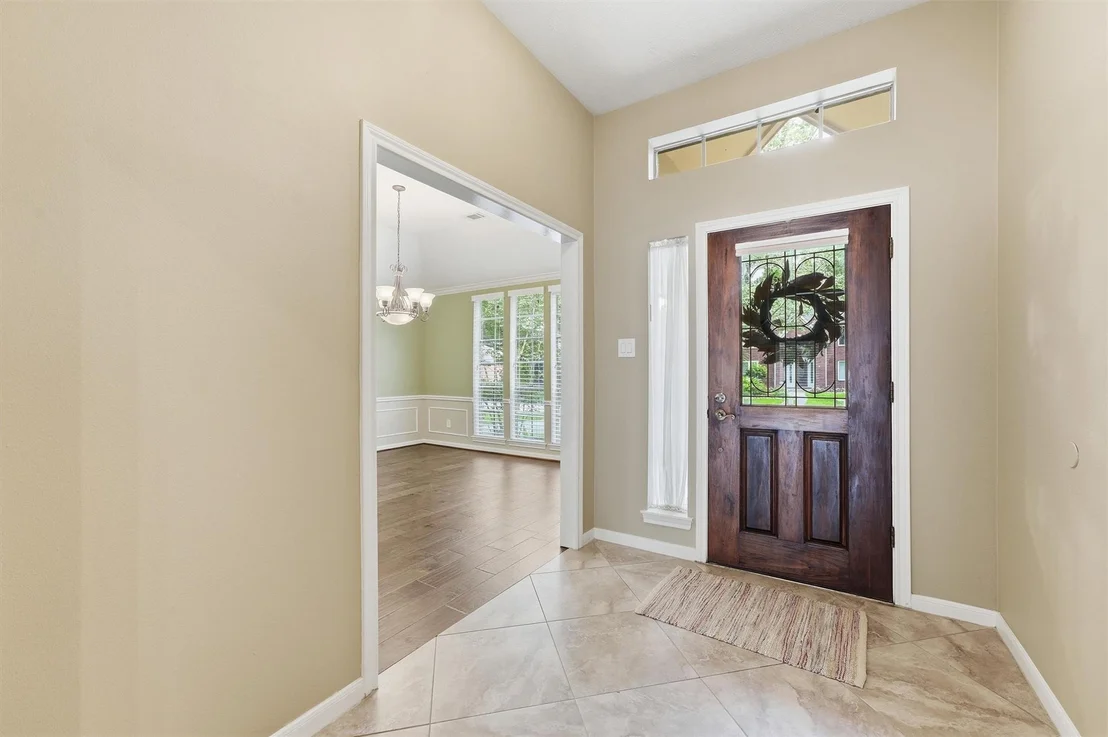 Photo of 15718 Echo Lodge Drive