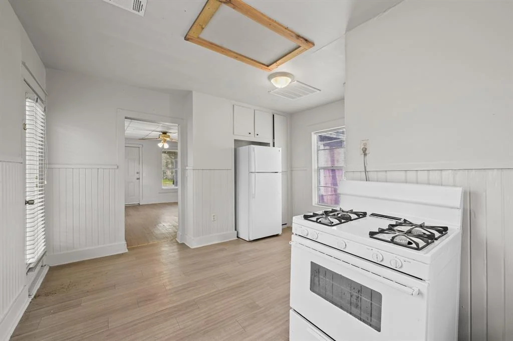 Photo of 606 E 4th Street