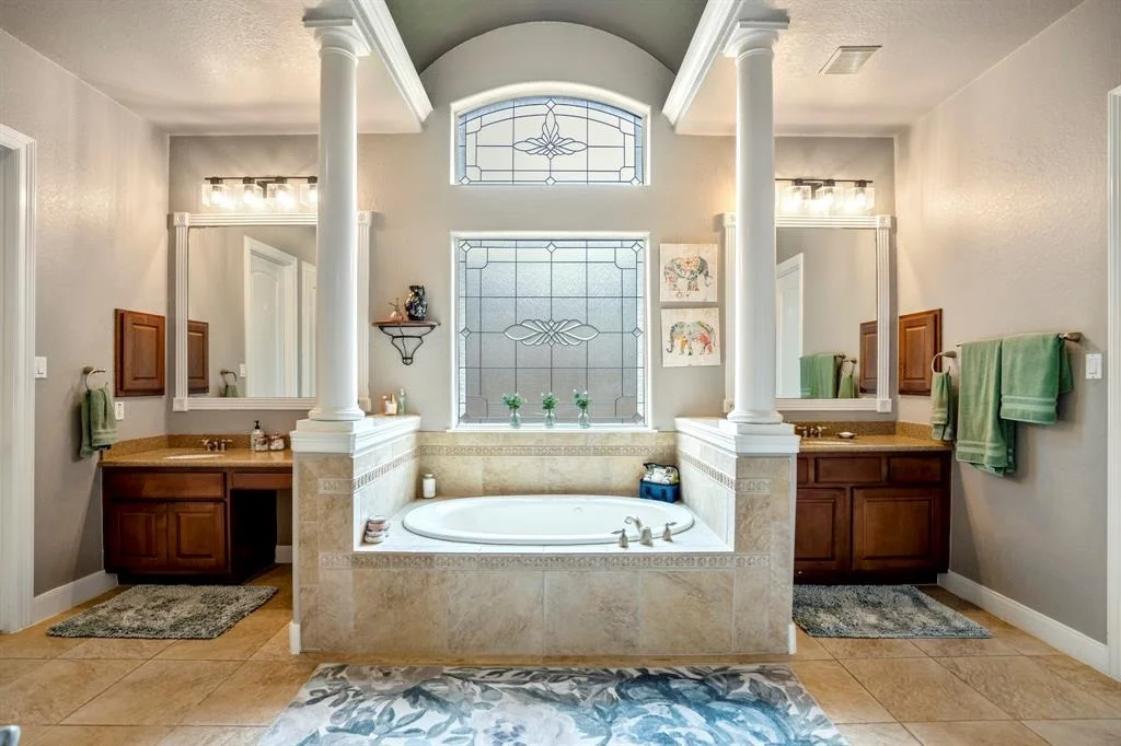 Photo of 18 Kerloch Point