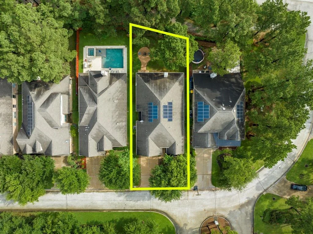 Photo of 30 E Deer River Circle