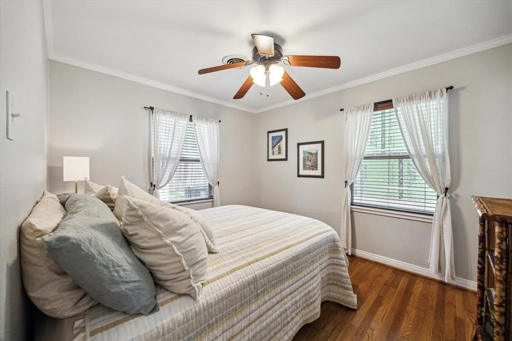 Photo of 1846 Chantilly Lane