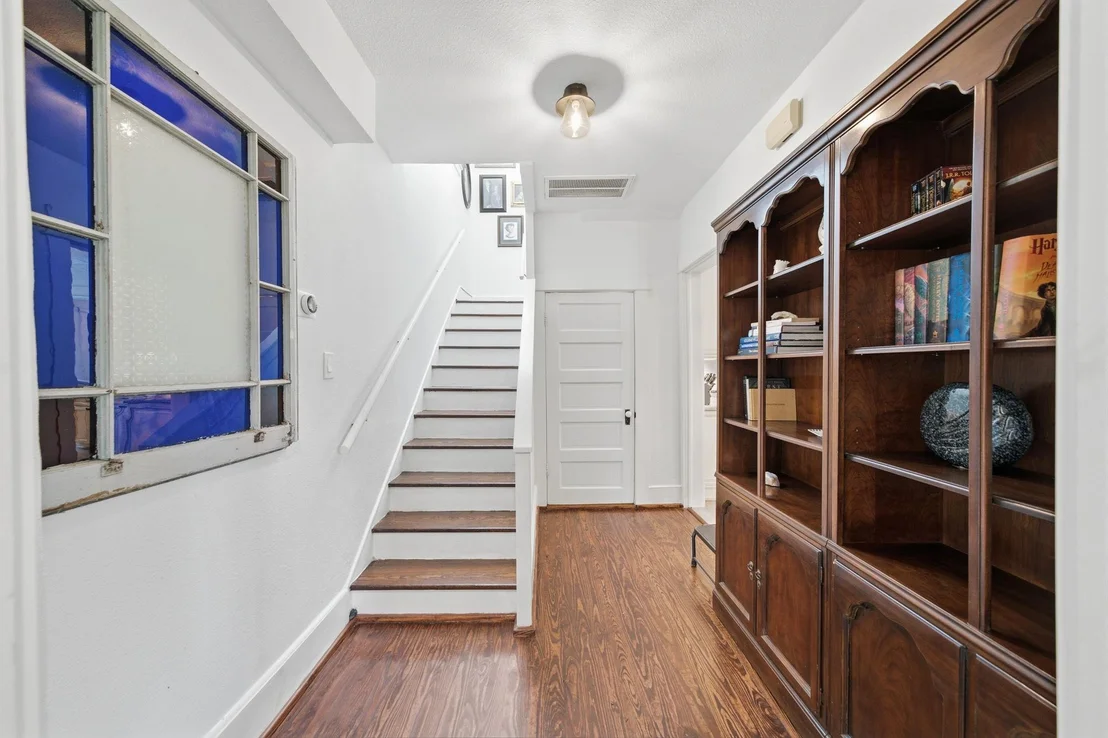 Photo of 5313 Palm Drive