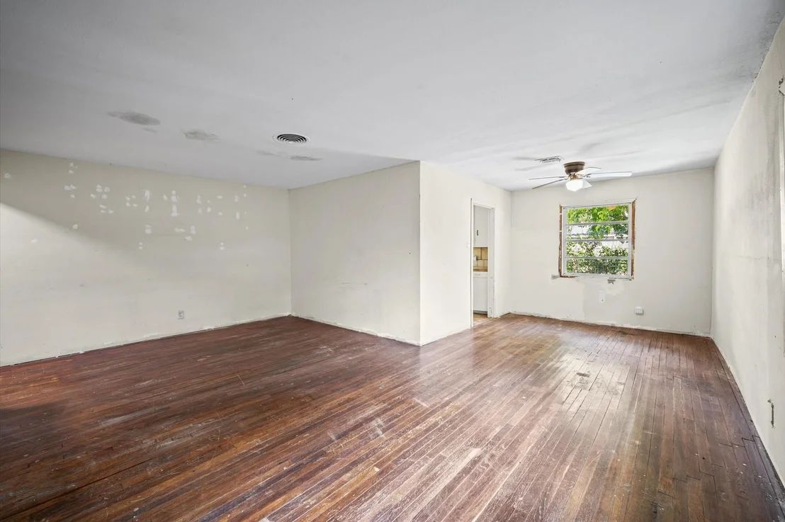 Photo of 9011 Sandpiper Drive