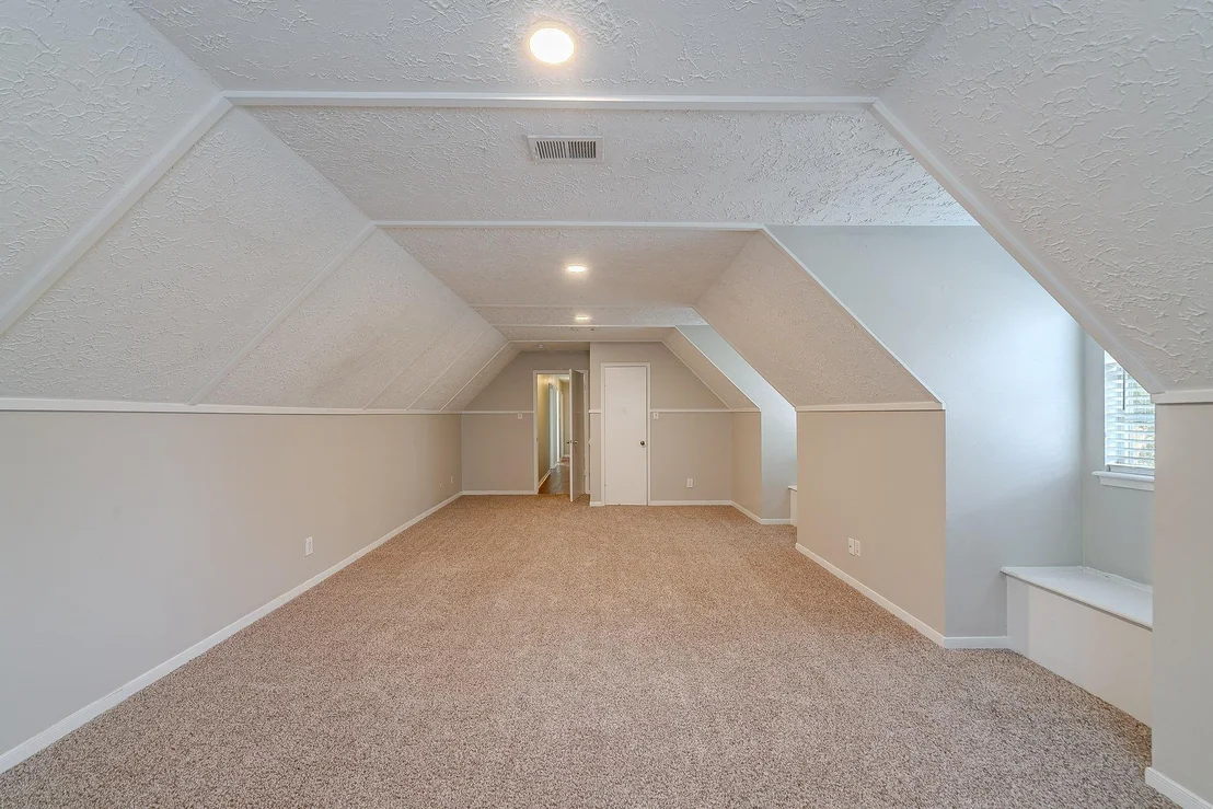 Photo of 1122 Tigris Lane
