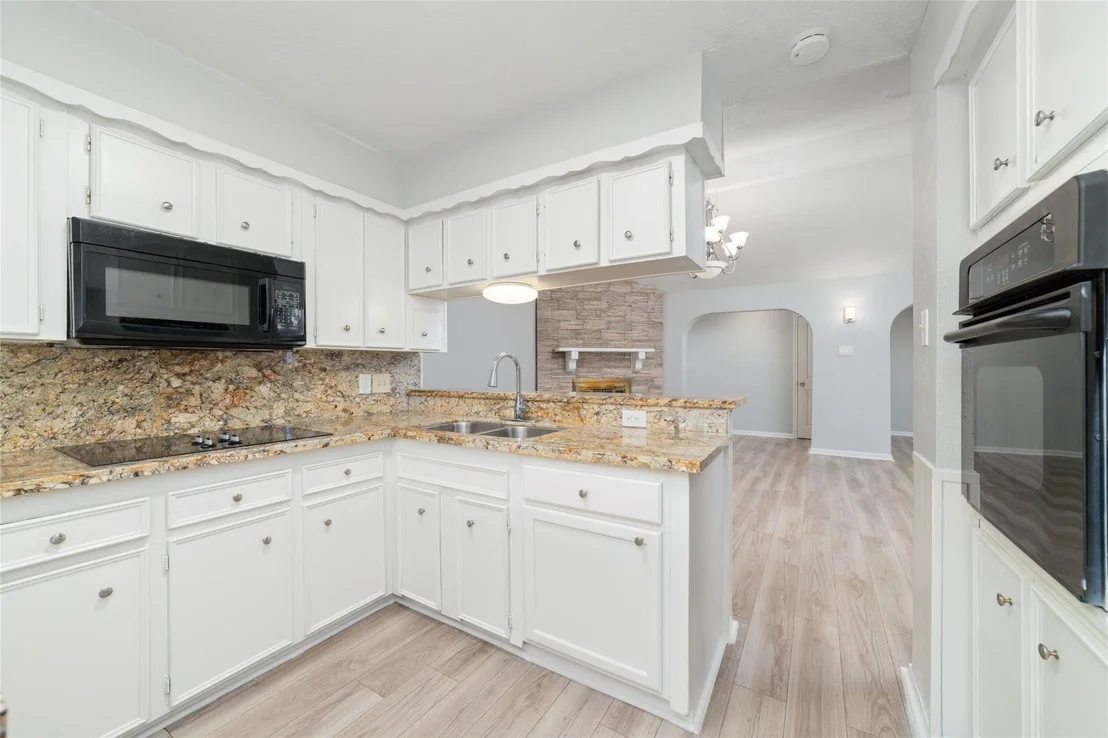 Photo of 12207 Plumpoint Drive